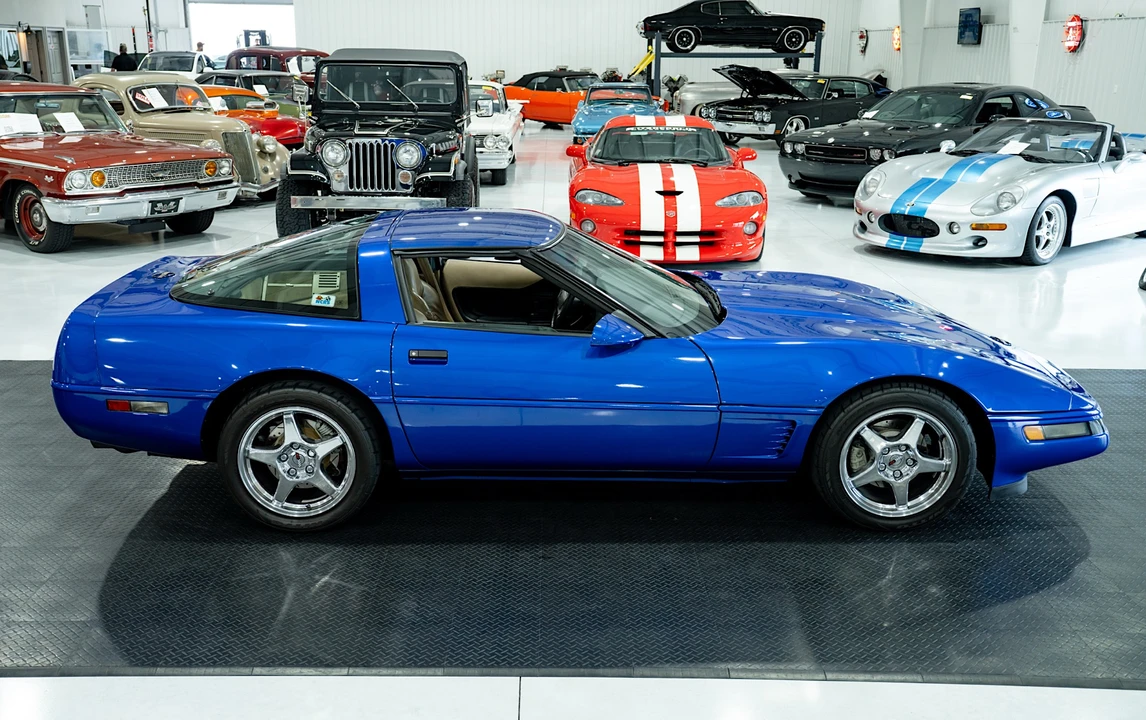 1994 Chevrolet Corvette C4 - Image 18 of 31