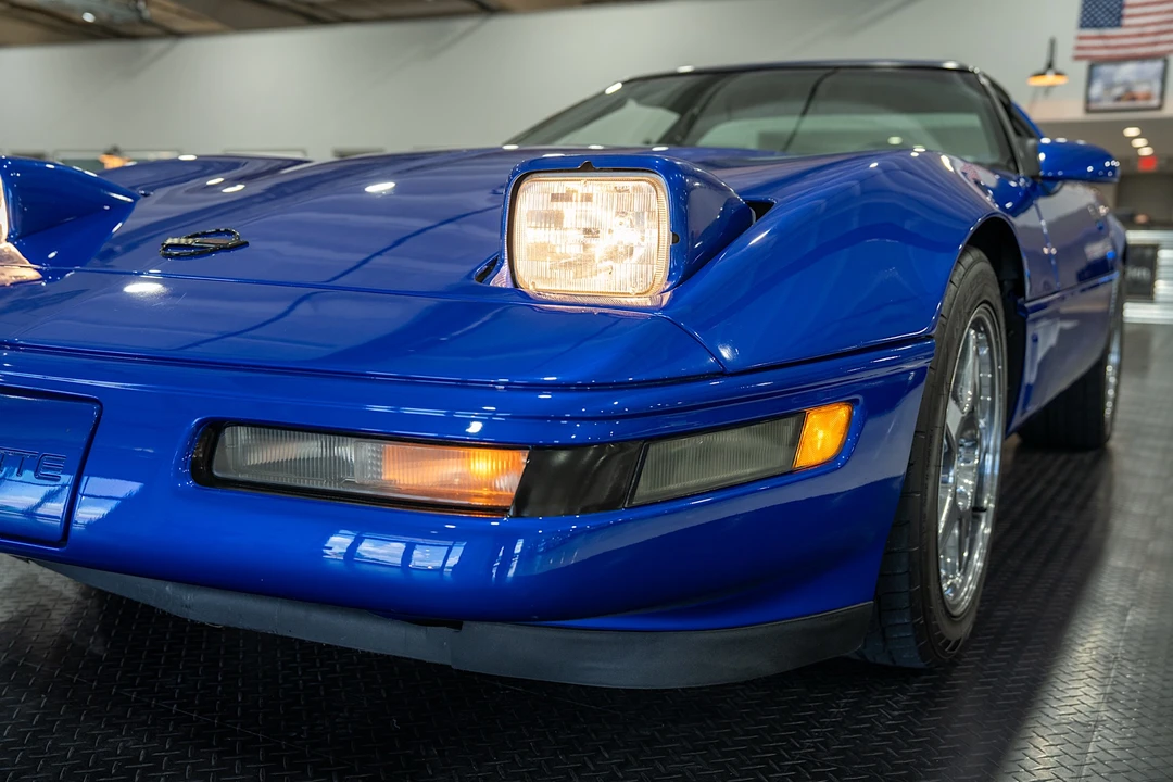 1994 Chevrolet Corvette C4 - Image 24 of 31