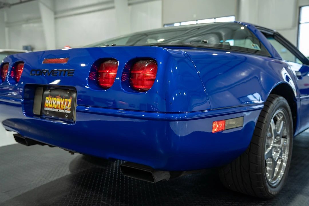 1994 Chevrolet Corvette C4 - Image 26 of 31