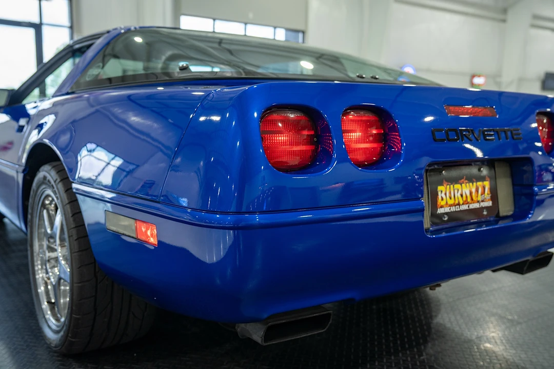1994 Chevrolet Corvette C4 - Image 25 of 31