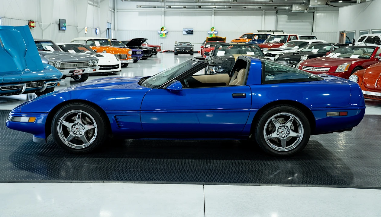 1994 Chevrolet Corvette C4 - Image 10 of 31