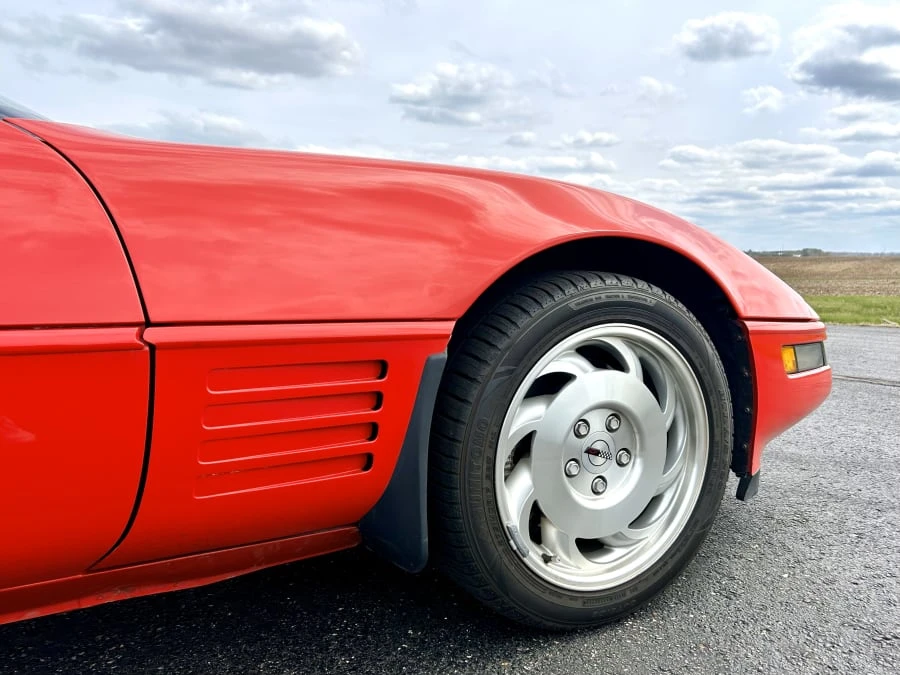 1994 Chevrolet Corvette C4 - Image 18 of 31