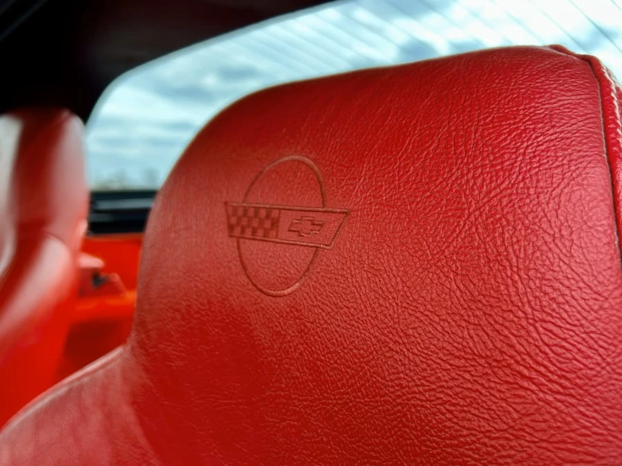 1994 Chevrolet Corvette C4 - Image 28 of 31