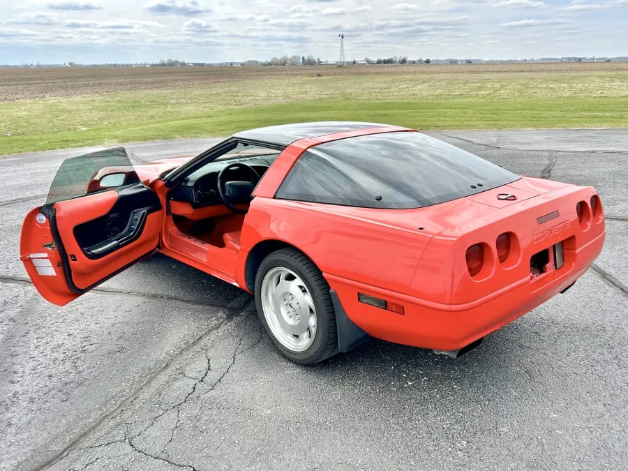 1994 Chevrolet Corvette C4 - Image 10 of 31