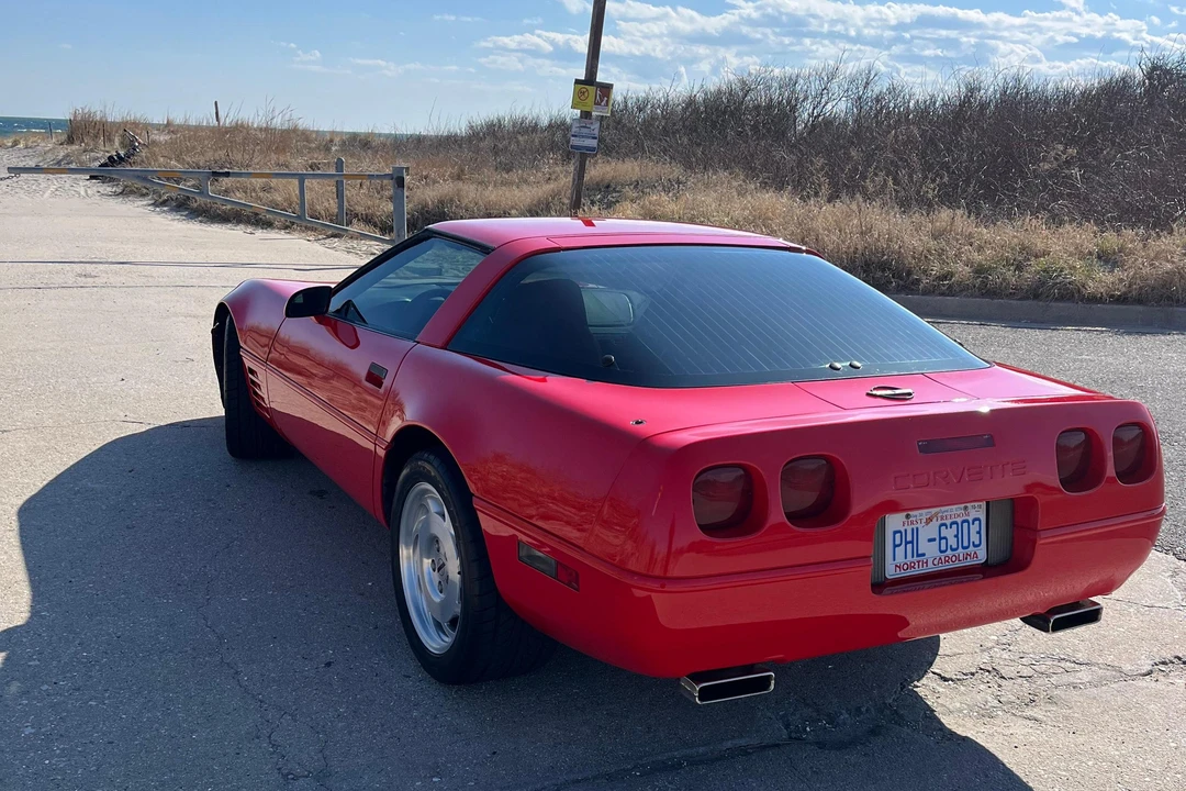 1994 Chevrolet Corvette C4 - Image 11 of 31