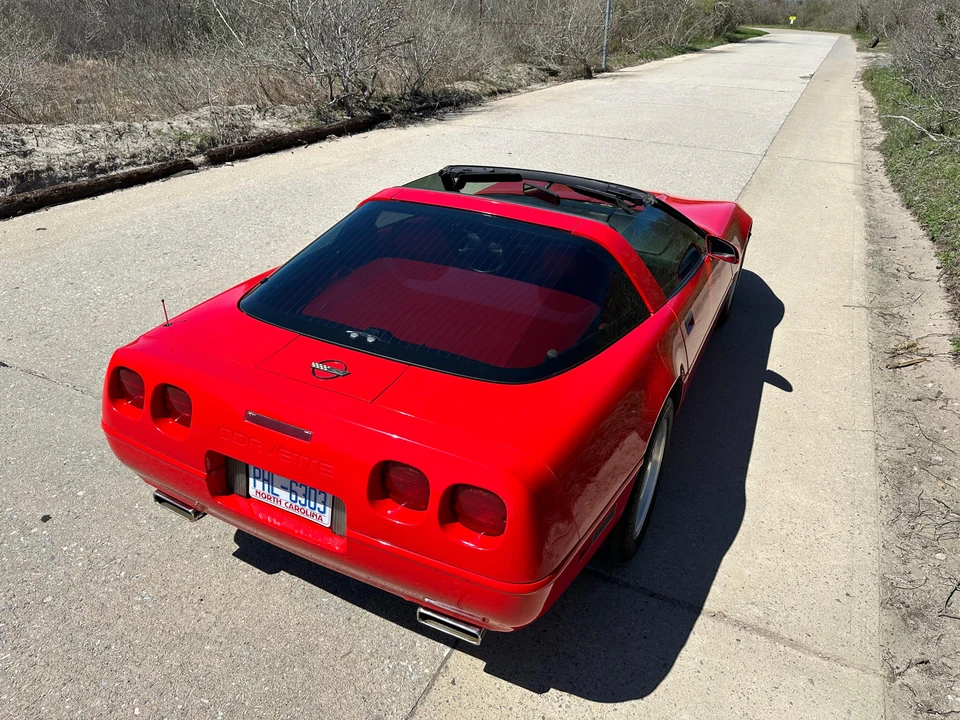 1994 Chevrolet Corvette C4 - Image 14 of 31