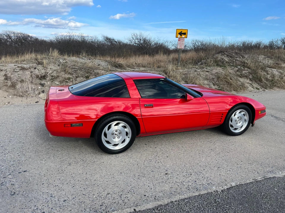 1994 Chevrolet Corvette C4 - Image 17 of 31