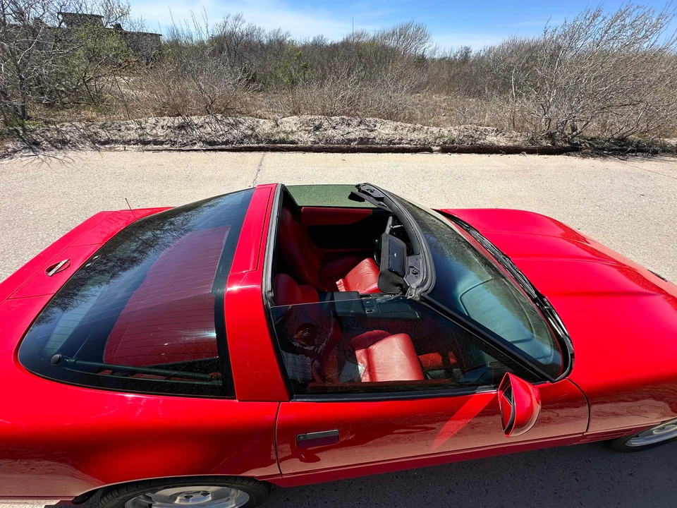 1994 Chevrolet Corvette C4 - Image 24 of 31