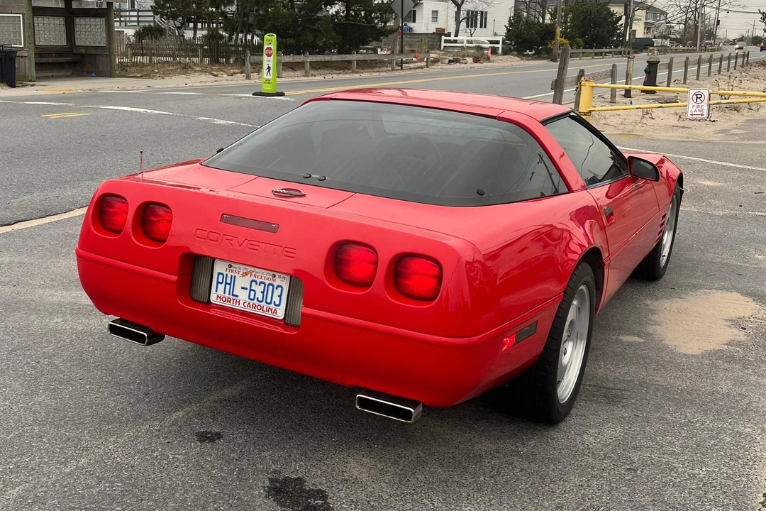 1994 Chevrolet Corvette C4 - Image 15 of 31