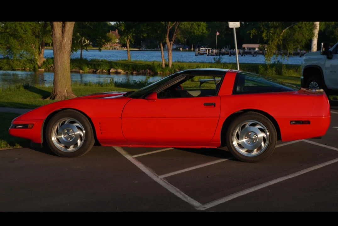 1994 Chevrolet Corvette C4 - Image 8 of 31