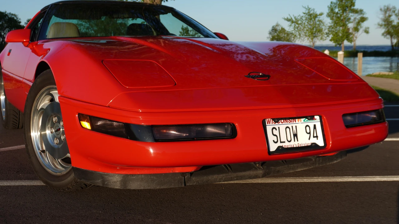 1994 Chevrolet Corvette C4 - Image 15 of 31