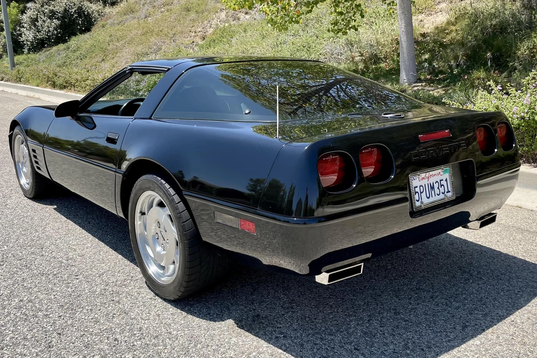 1994 Chevrolet Corvette C4 - Image 4 of 31
