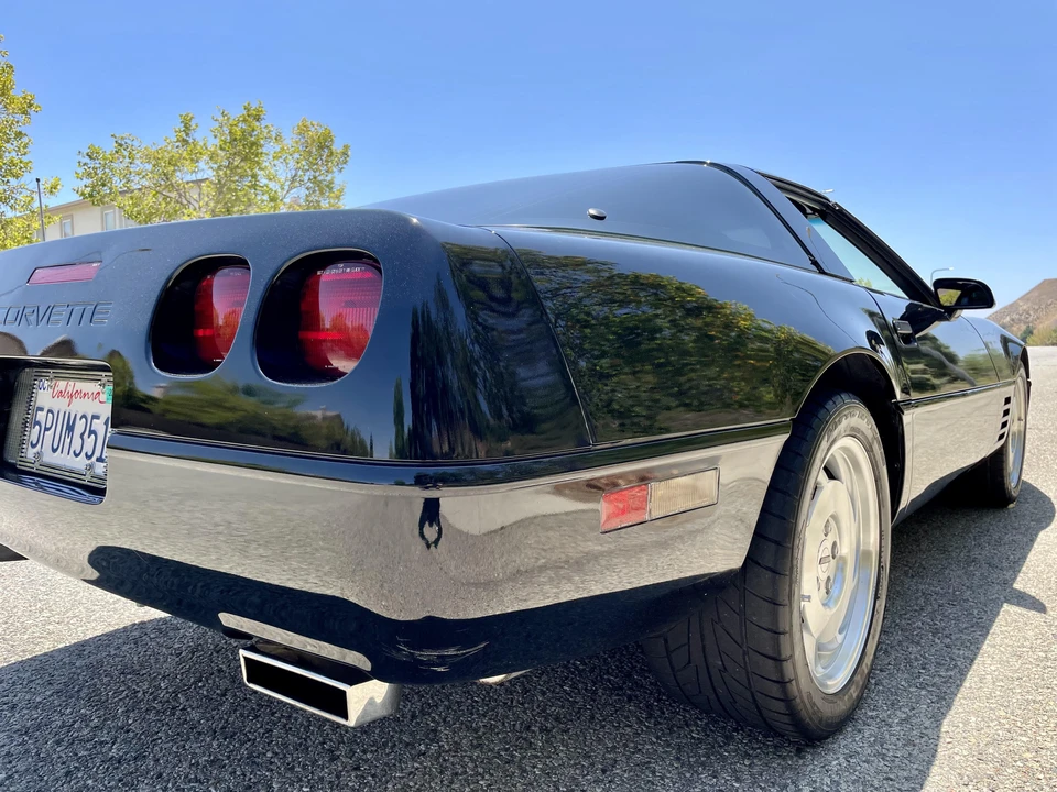 1994 Chevrolet Corvette C4 - Image 26 of 31