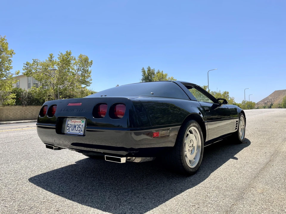 1994 Chevrolet Corvette C4 - Image 15 of 31