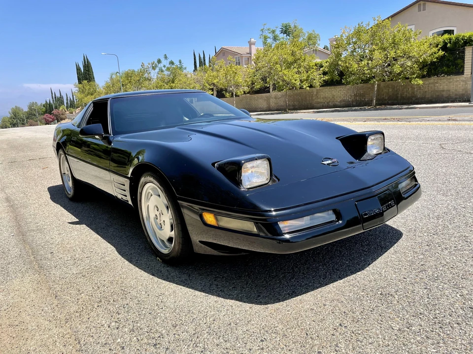 1994 Chevrolet Corvette C4 - Image 19 of 31