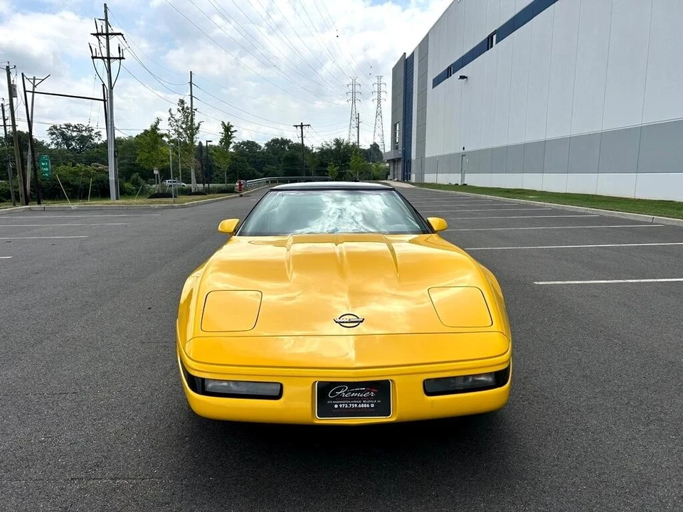1994 Chevrolet Corvette C4 - Image 2 of 12