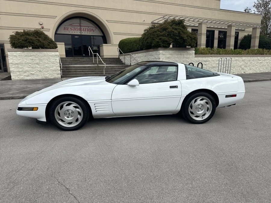 1994 Chevrolet Corvette C4 - Image 2 of 21