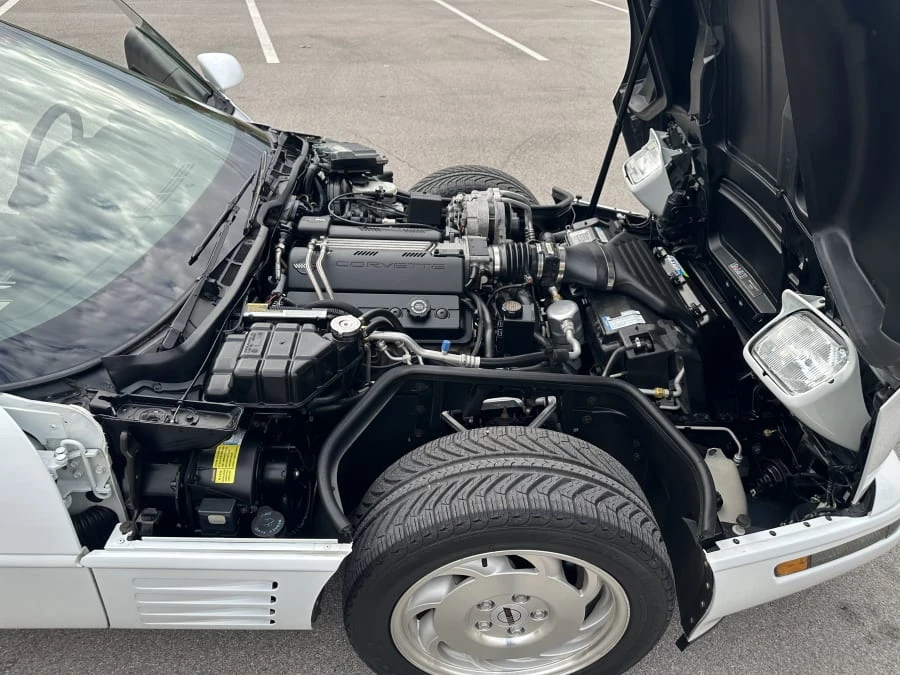 1994 Chevrolet Corvette C4 - Image 17 of 21