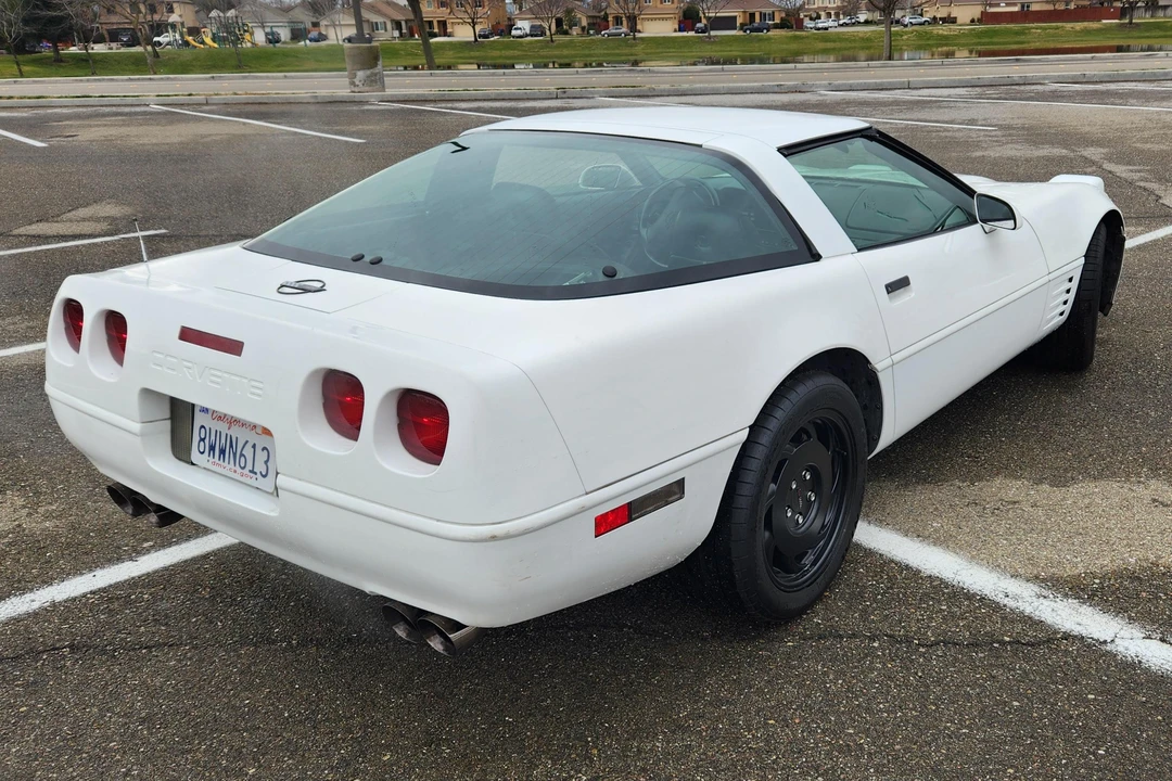 1994 Chevrolet Corvette C4 - Image 4 of 19