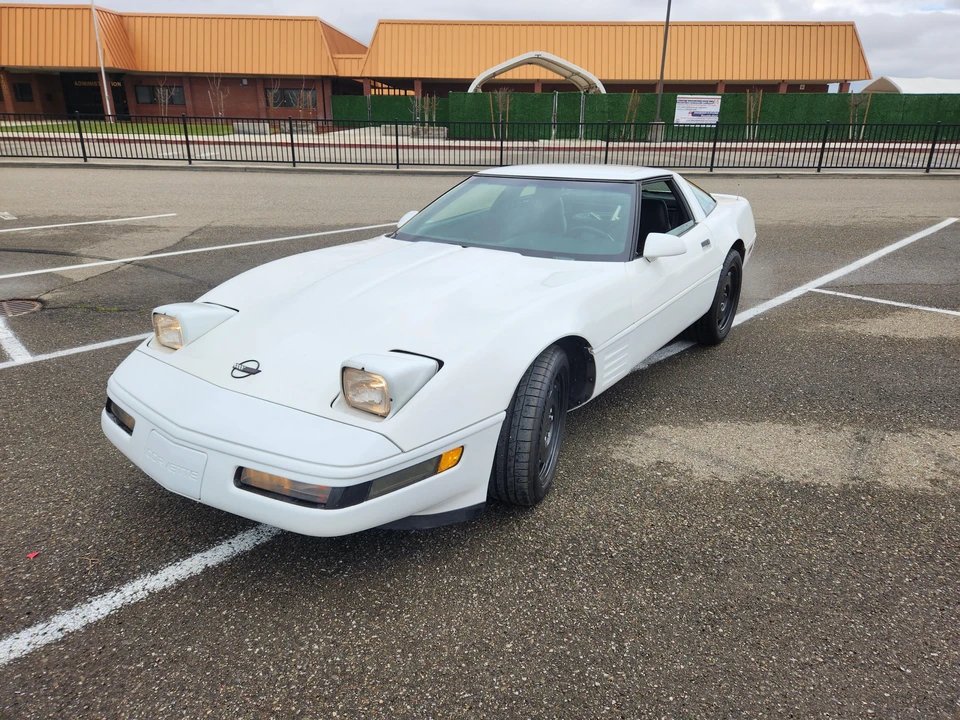 1994 Chevrolet Corvette C4 - Image 10 of 19