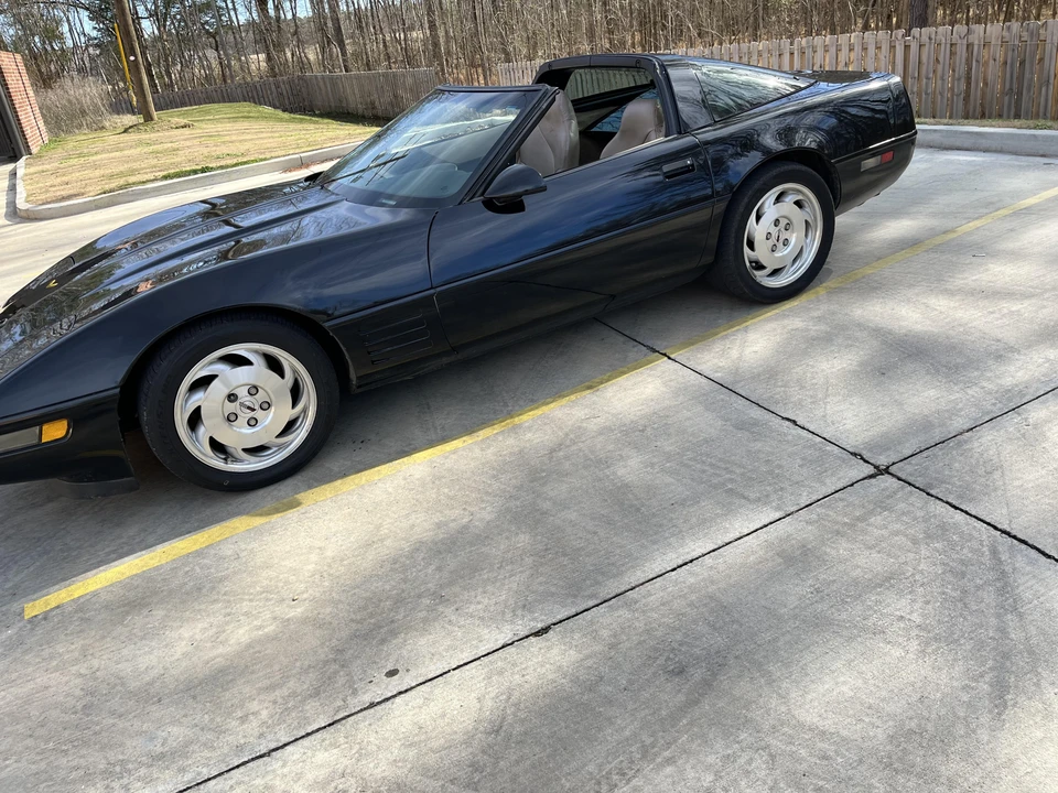 1994 Chevrolet Corvette C4 - Image 17 of 31