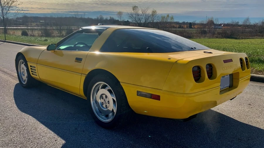 1994 Chevrolet Corvette C4 - Image 2 of 5