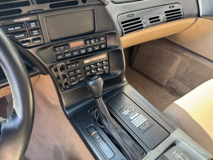 1994 Chevrolet Corvette C4 - Image 8 of 10