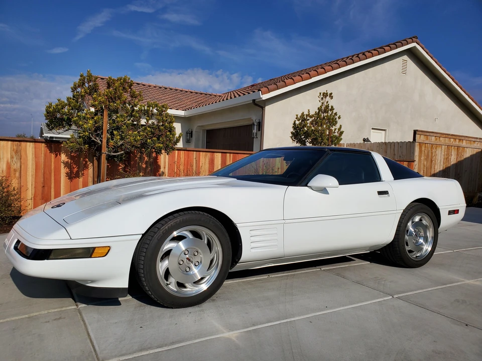 1994 Chevrolet Corvette C4 - Image 13 of 31
