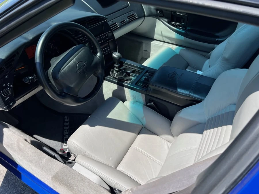 1994 Chevrolet Corvette C4 - Image 12 of 15