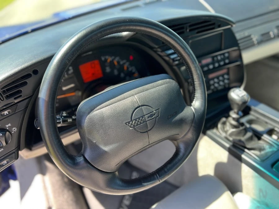 1994 Chevrolet Corvette C4 - Image 11 of 15