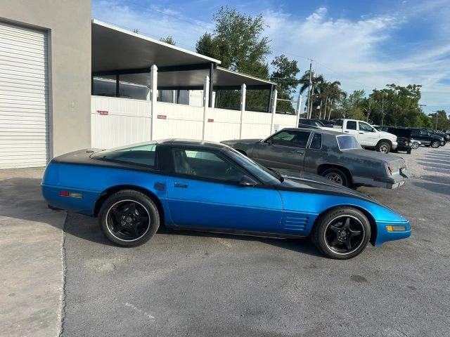 1994 Chevrolet Corvette C4 - Image 2 of 12