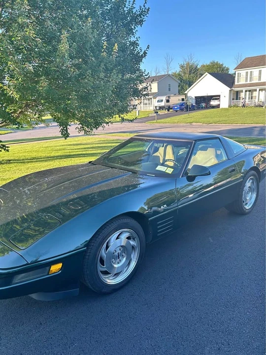 1994 Chevrolet Corvette C4 - Image 1 of 3