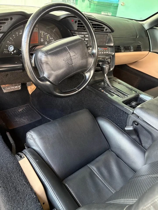 1994 Chevrolet Corvette C4 - Image 8 of 19