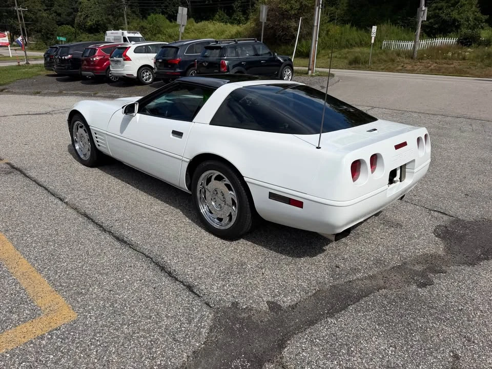 1994 Chevrolet Corvette C4 - Image 6 of 18
