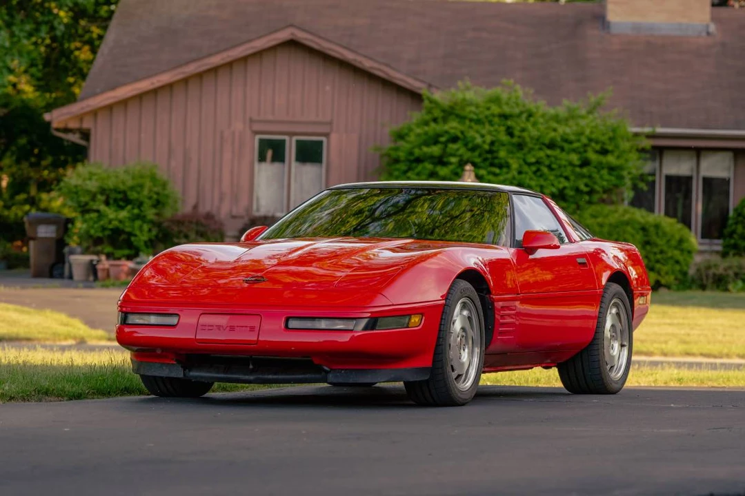 1994 Chevrolet Corvette C4 - Image 2 of 18