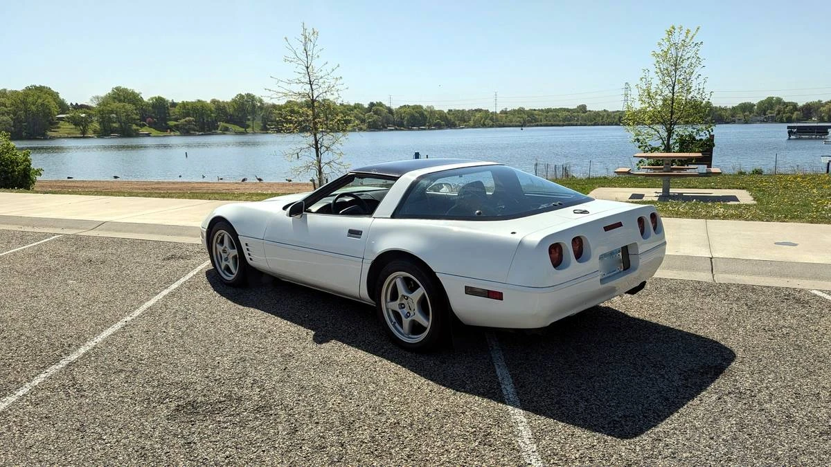 1994 Chevrolet Corvette C4 - Image 8 of 19