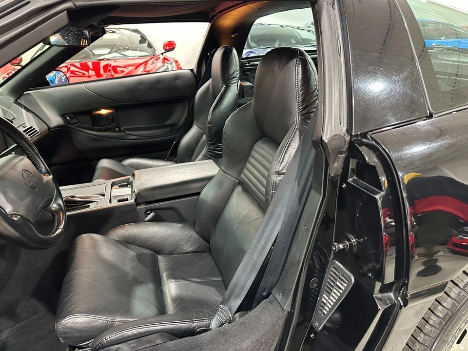 1994 Chevrolet Corvette C4 - Image 18 of 21