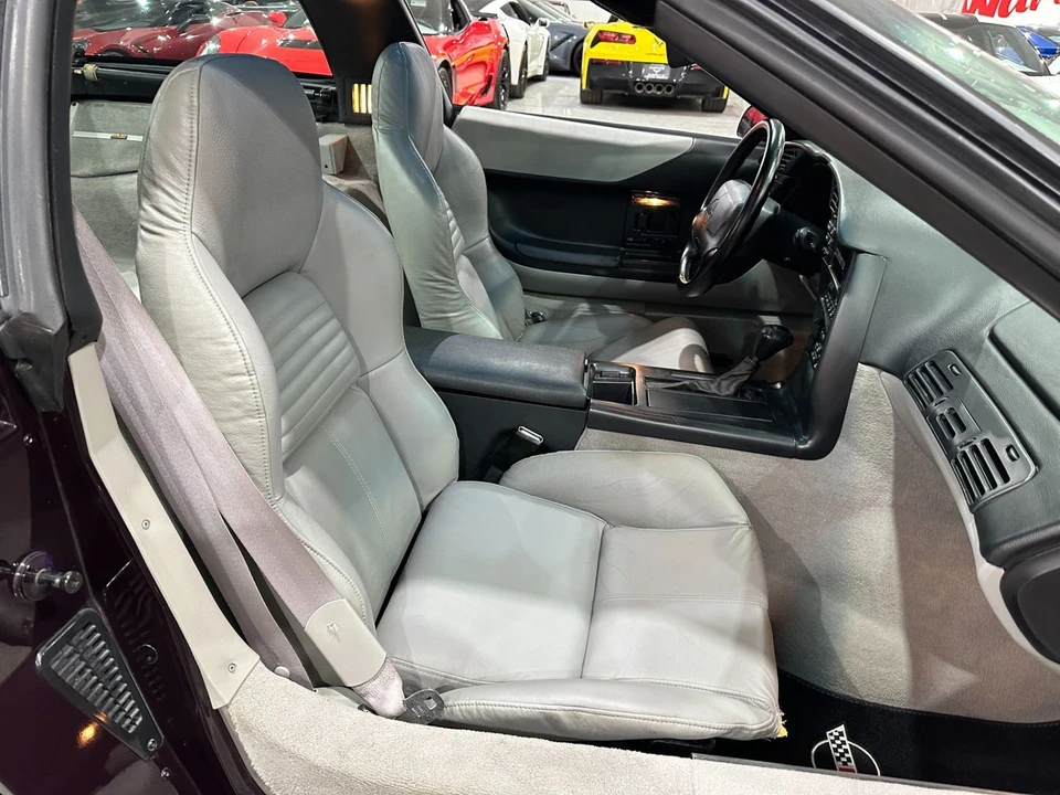 1994 Chevrolet Corvette C4 - Image 19 of 21