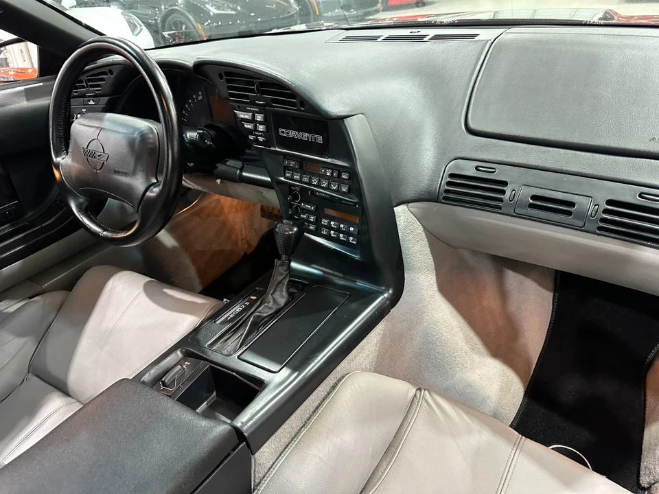 1994 Chevrolet Corvette C4 - Image 15 of 21