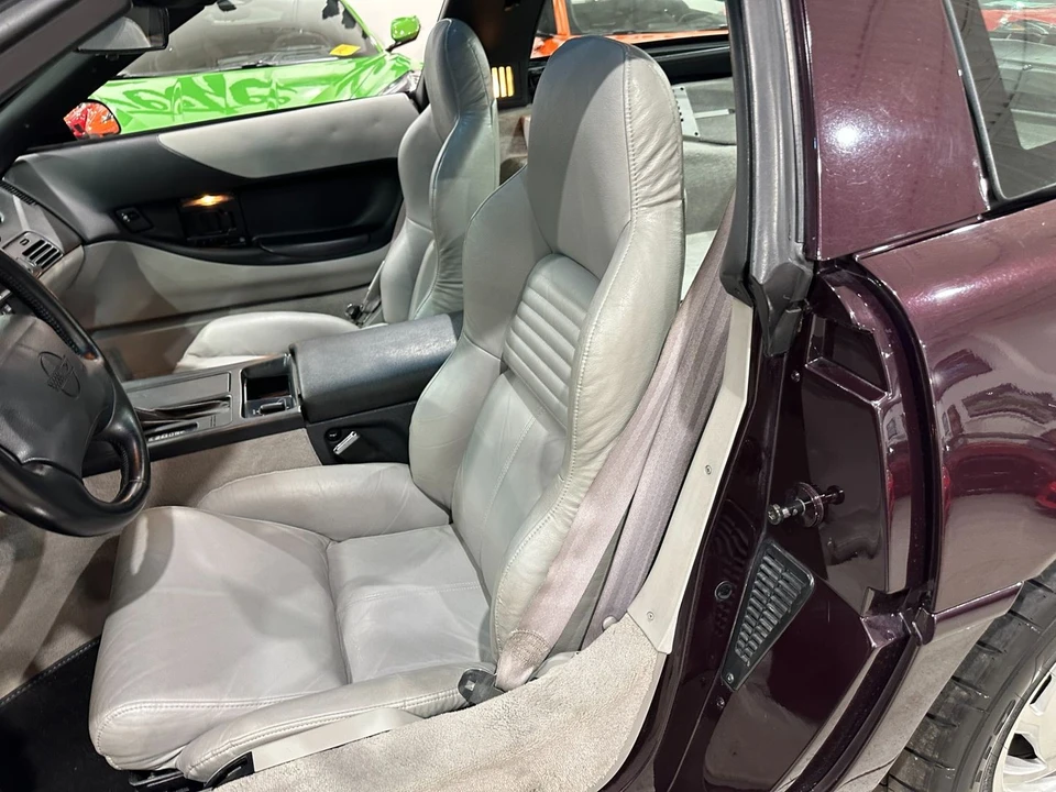 1994 Chevrolet Corvette C4 - Image 18 of 21