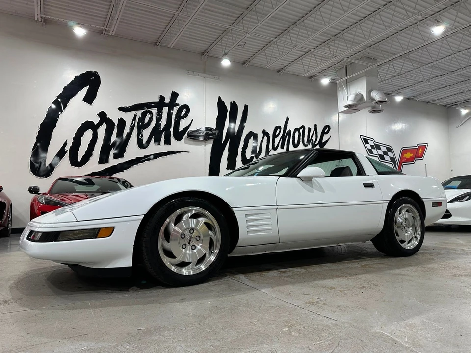 1994 Chevrolet Corvette C4 - Image 17 of 21
