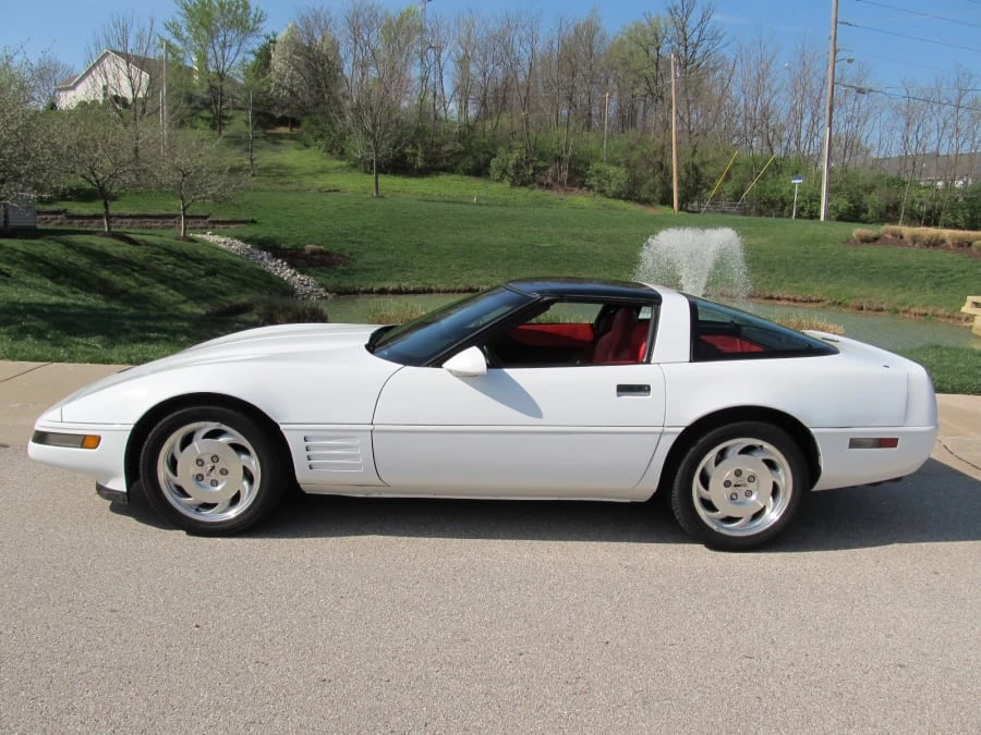 1994 Chevrolet Corvette C4 - Image 2 of 7