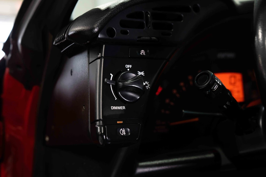 1994 Chevrolet Corvette C4 - Image 31 of 31