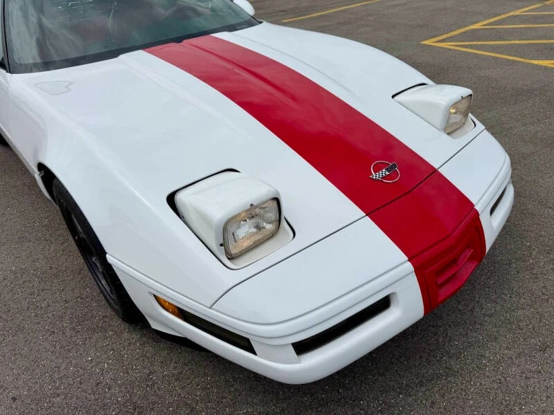 1994 Chevrolet Corvette C4 - Image 10 of 31