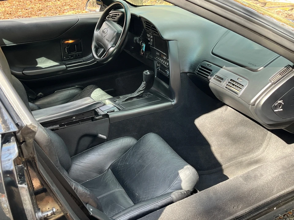 1994 Chevrolet Corvette C4 - Image 17 of 21