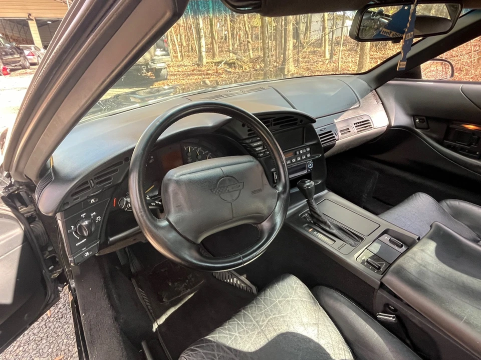 1994 Chevrolet Corvette C4 - Image 12 of 21