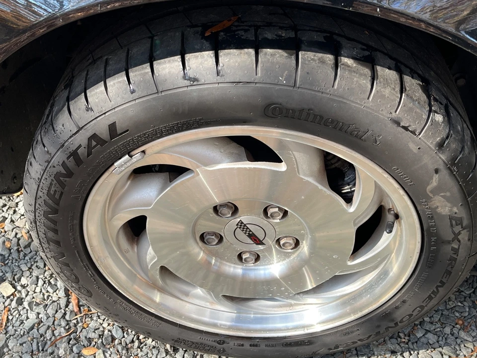 1994 Chevrolet Corvette C4 - Image 18 of 21