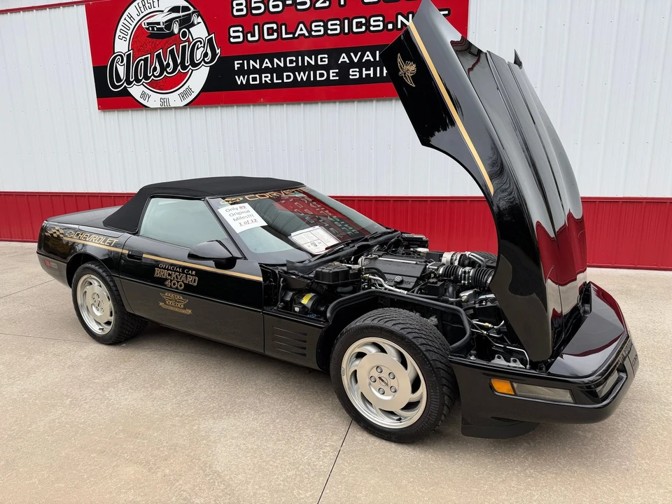 1994 Chevrolet Corvette C4 - Image 16 of 21
