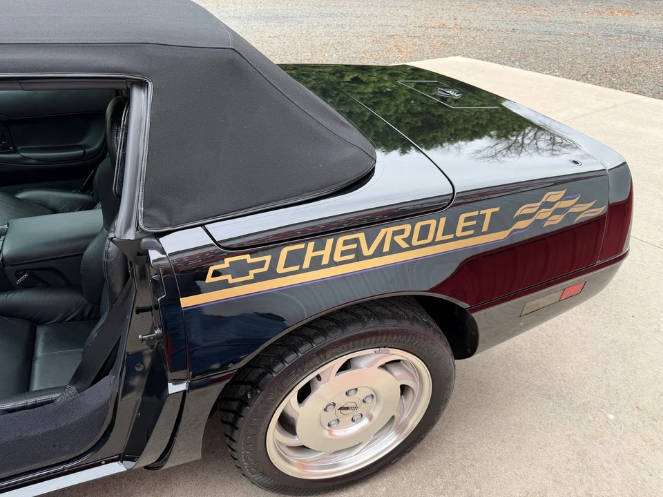 1994 Chevrolet Corvette C4 - Image 7 of 21