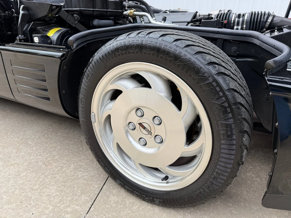 1994 Chevrolet Corvette C4 - Image 13 of 21